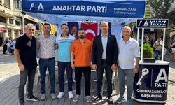 Eskişehir'de Anahtar Parti'ye yoğun bir ilgi var