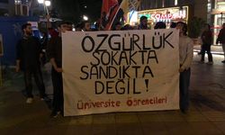 Eskişehir’de üniversite öğrencilerinden kayyum protestosu: “Özgürlük sokaktadır”