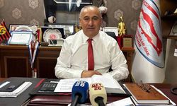 Gazi Çelik: "Küçük esnaf yok olma tehlikesiyle karşı karşıya"