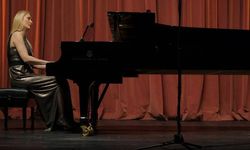 Barış Kerem Bahar ve Senka Simonovic’in konseri Eskişehir'de yoğun ilgi gördü