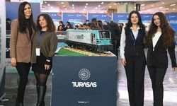 Eskişehir’de üretilen yerli lokomotifler Ankara YHT Garı’nda sergilendi