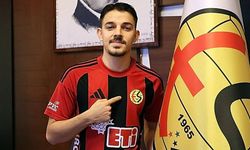 Eskişehirspor sağ bek transferini resmen duyurdu