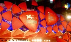 Dünyanın en eski film festivalinin tarihi yolculuğu