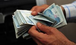 Emekliler dikkat; Bayram ikramiyesi için beklenen o haber sonunda geldi