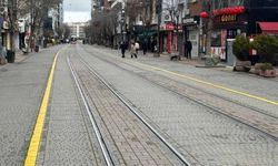 Eskişehir merkezinde bayram sessizliği; Sokaklar boş kaldı