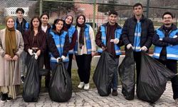 Eskişehir'de GSB yurdu öğrencilerinden çevre temizliği seferberliği