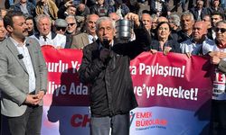 Eskişehir’de 82 yaşındaki emekli elinde sefertasıyla isyan etti