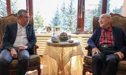 Özgür Özel’den Büyükerşen’e ev ziyareti; Vefa ve deneyim bir arada