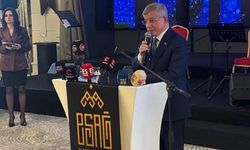 Ahmet Davutoğlu Eskişehir’de konuştu: "Gün ayrılık değil, birleşme günüdür"