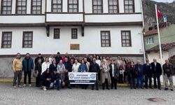 Büyükşehir Belediyesinden anlamlı program; Zaferin izleri yerinde incelendi