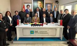 İYİ Parti Genel Başkan Yardımcısı Hüseyin Raşit Yılmaz Eskişehir’de gündem değerlendirdi