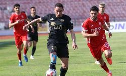 Kırmızı Şimşekler deplasmanda pes etmedi; Puanlar paylaşıldı