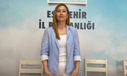 Sibel Yeşildal PTT Başmüdürlüğü'nün kapatılmasına tepki gösterdi