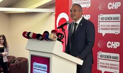 Suat Özçağdaş: "Okullardaki şiddet sadece güvenlik görevlisiyle çözülemez"