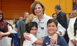 Ayşe Ünlüce TÜYAP Kitap Fuarı’nda kitapseverlerle buluştu