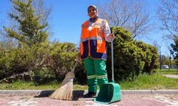 Eskişehir'de temizlik emekçisi Emine Ürkmez anlattı: “Bu şehirde bizim de emeğimiz var”