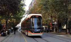 Eskişehir’de tramvay seferlerini durduran kaza