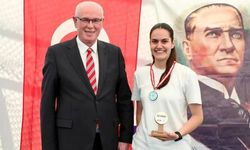 Odunpazarı’nda tenis heyecanı: Yaklaşık 100 sporcu korta çıktı