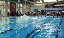 Büyükşehir'den yüzme öğrenmek isteyenlere kayıt fırsatı