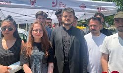 CHP Eskişehir Gençlik Kolları’ndan Öğrenci Birliği’nin imza kampanyasına destek