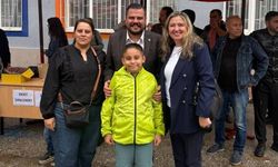 Emirdağlılar Vakfı'ndan öğrencilere yıl sonu sürprizi