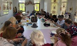 Eskişehir’de kursiyerler lösemili çocuklar için üretti