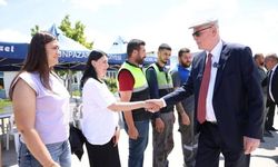 Kazım Kurt: "Başarımızın arkasında belediye çalışanlarımız var"