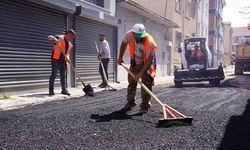 Tepebaşı Belediyesi bozulan yollarda bakım ve asfalt çalışmalarına başladı
