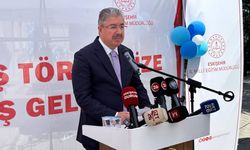 Vali Erdinç Yılmaz: "Mesleki eğitim geleceğin anahtarı"