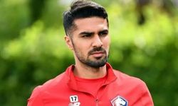 Milli yıldız Zeki Çelik Serie A devine transfer oldu