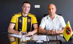 Eskişehirspor'un eski golcüsü yeni takımına imzayı attı