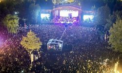 Eskişehir’de beş gün süren festival Mor ve Ötesi konseriyle tamamlandı