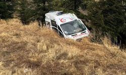 Eskişehir’de hasta nakli yapan 112 ambulansı kaza yaptı