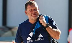 Eskişehirspor’da Hakan Şapçı’dan savunma uyarısı: “Bu kadar basit goller yememeliyiz”