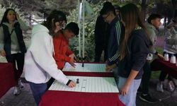 Mahalle sakinleri şenlikte buluştu: Çocuklar yüz boyama ve oyunlarla eğlendi