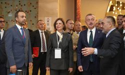 Ayşe Ünlüce ve Tahir Büyükakın’dan seçim öncesi nezaket mesajı