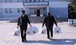 Eskişehir’de 500 öğrenciye kışlık ayakkabı desteği verildi