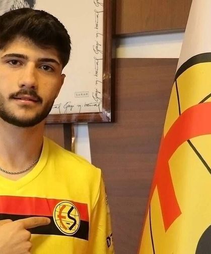 Eskişehirspor yetenekli futbolcuyu kadrosuna kattı