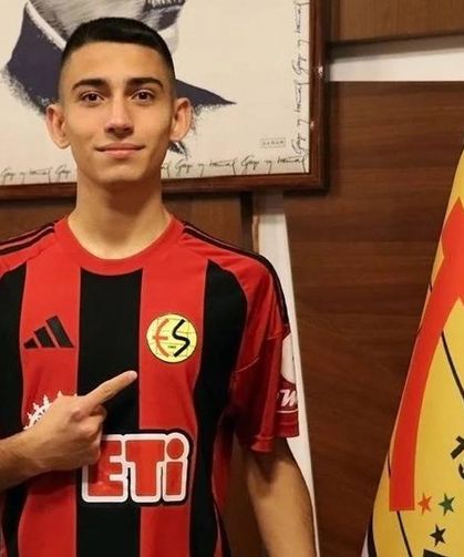 Eskişehirspor'dan o futbolcunun transferi için teşekkür
