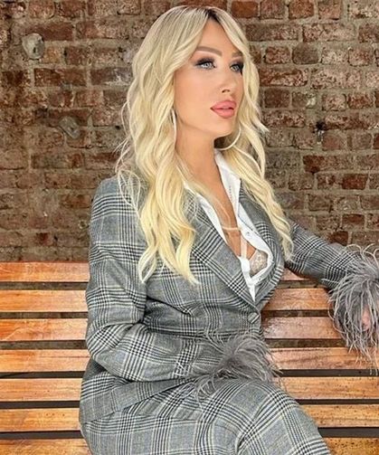 Seda Sayan Sevgililer Günü’nde pahalı hediyelere karşı olduğunu açıkladı