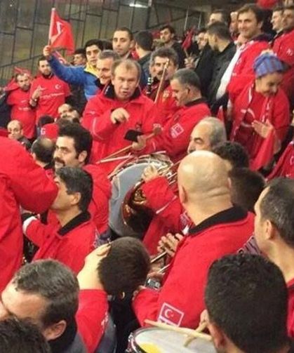 Bando ES ES'ten Samsunspor'a vefa yanıtı: "Kalbimiz sizinle ama yerimiz belli"