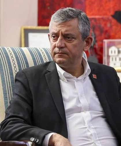 Özgür Özel: “Bir an önce kurultay yapılmasını istiyoruz”