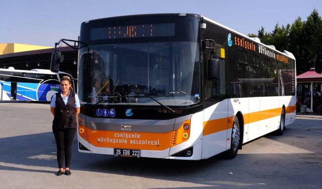 Eskişehir’e 25 yeni otobüs geliyor: Ayşe Ünlüce’den toplu taşıma çağrısı