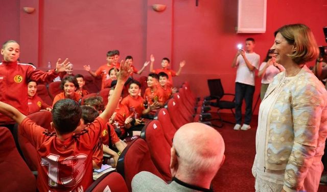 Eskişehirspor camiası bu etkinliği takip etti; "Eskişehir direnişin şehridir"