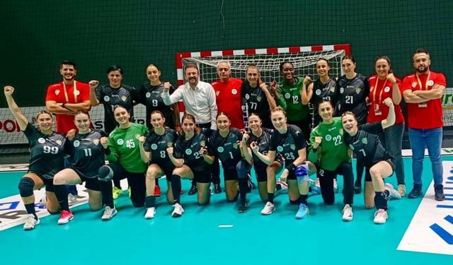 Odunpazarı Kadın Hentbol Takımı Süper Lig’e galibiyetle başladı