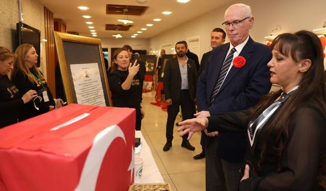 Eskişehir'de anlamlı gece; Sahnede duygulu anlar da yaşandı