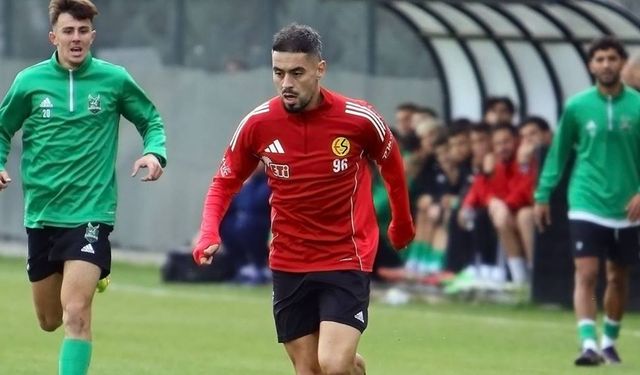 Eskişehirspor hazırlık maçında rahat kazandı