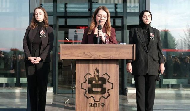 Özel EOSB Mesleki ve Teknik Anadolu Lisesi’nde duygusal tören