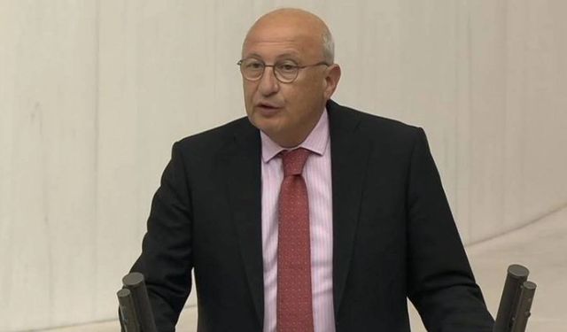 Utku Çakırözer medya kuruluşlarına kayyum atanmasını eleştirdi