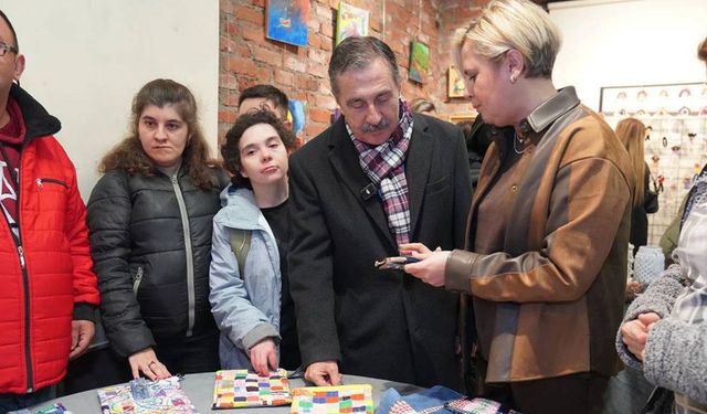 Eskişehir'de özel bireylerin el emeği ile ürettiği eserlere yoğun ilgi